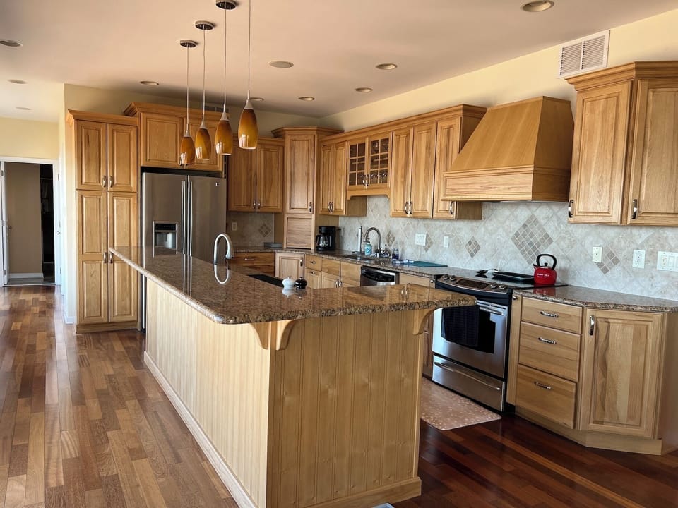 Kitchen will have bar stools