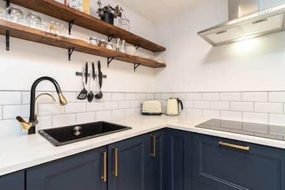 Modern kitchen 