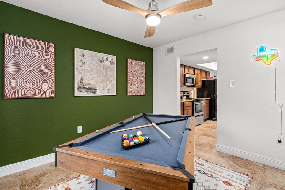 Game room