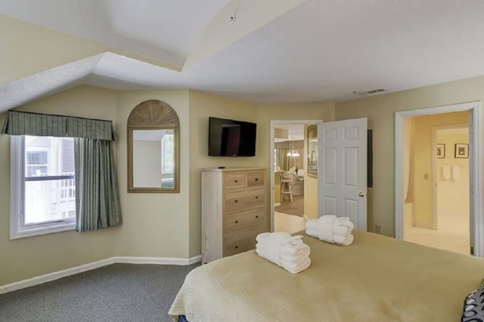 Master Bedroom #!