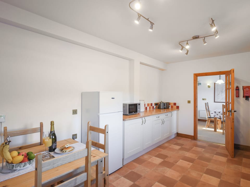 Kitchen | The Byre at Woodgate Farm, Church Stretton