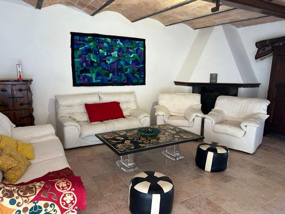 Autumn, Living Room, Spring, Summer