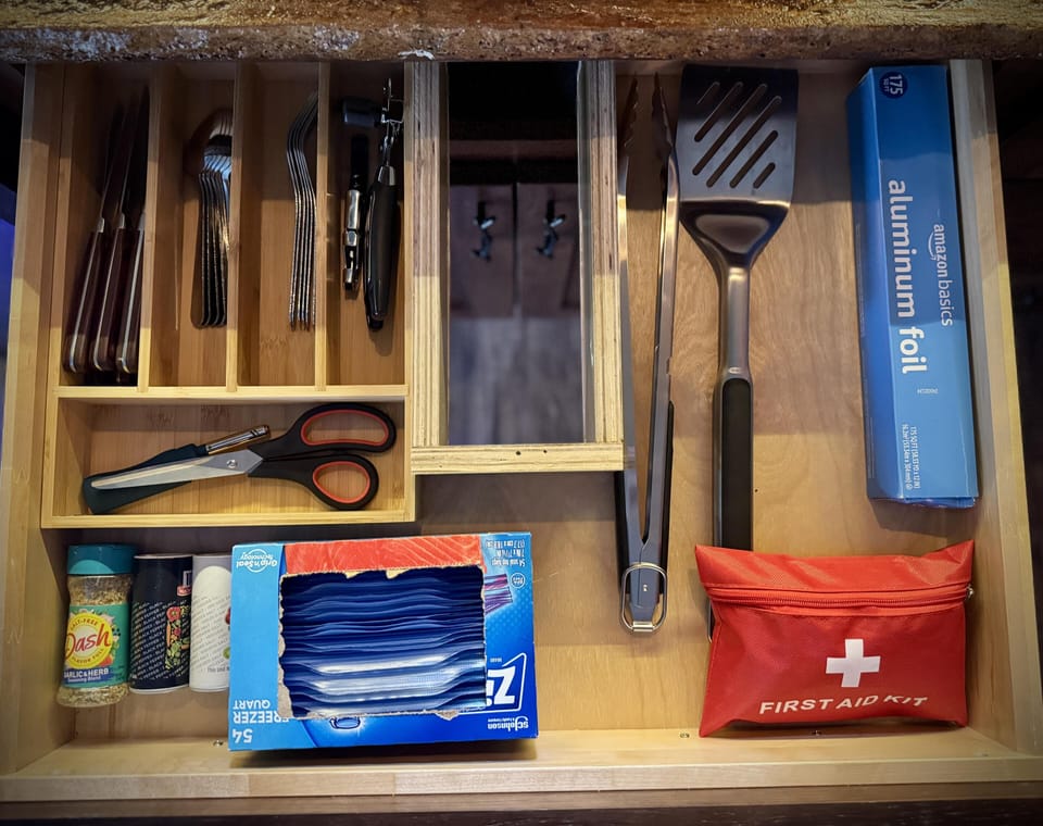 KITCHEN ESSENTIALS PROVIDED