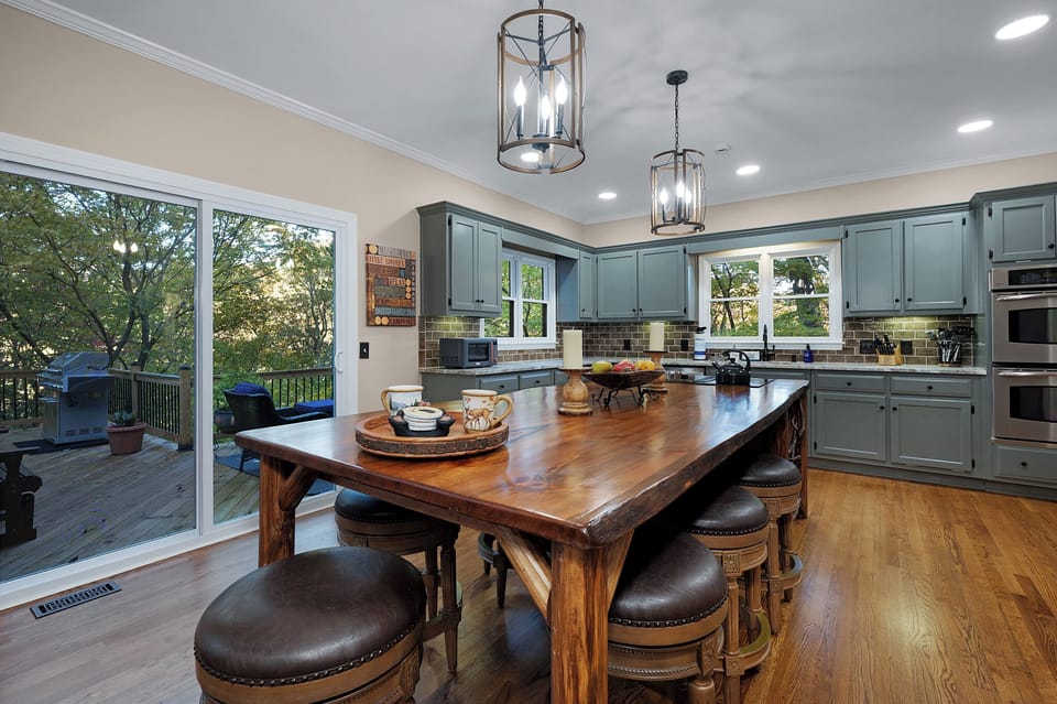 The Wolf Den - Entry Level Kitchen