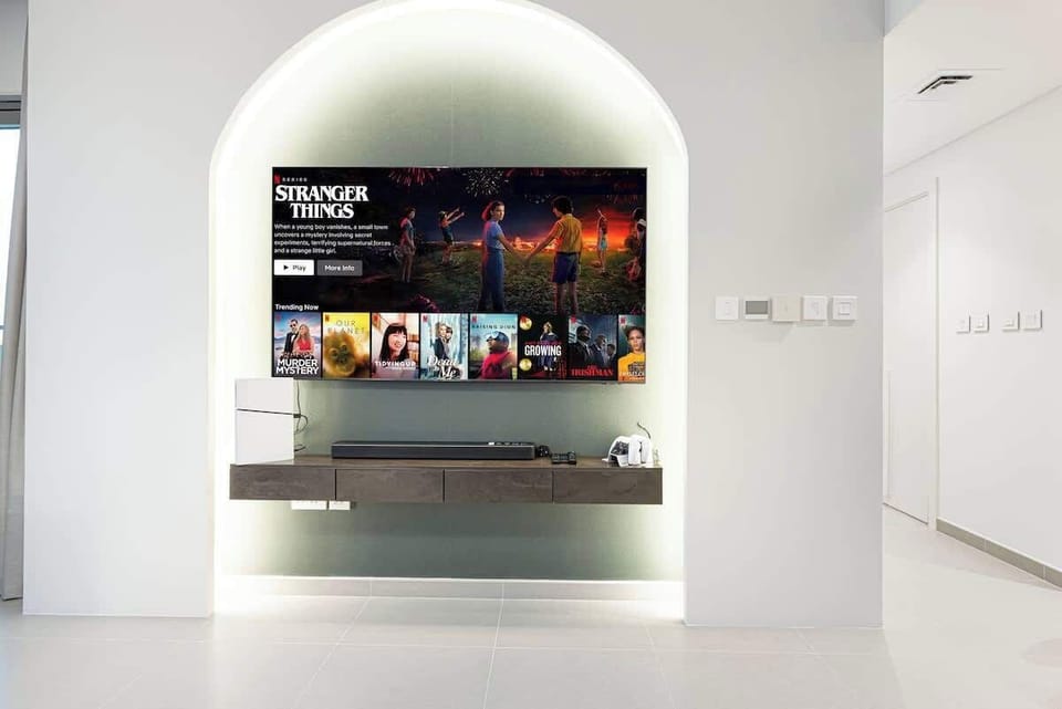 Enjoy HD TV, PS5, and plenty of comfort