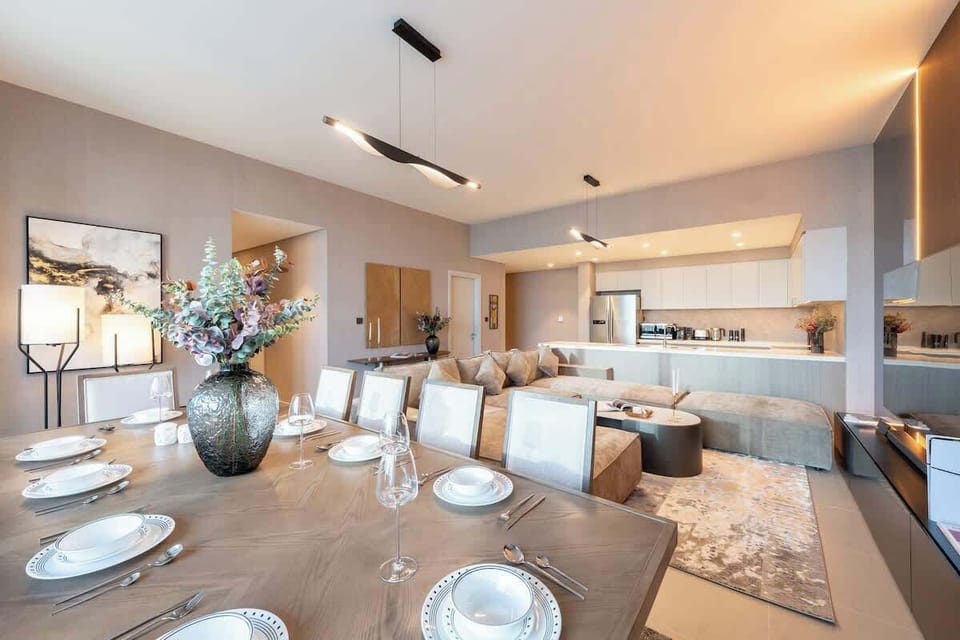 Open, inviting space with a table for memorable meals