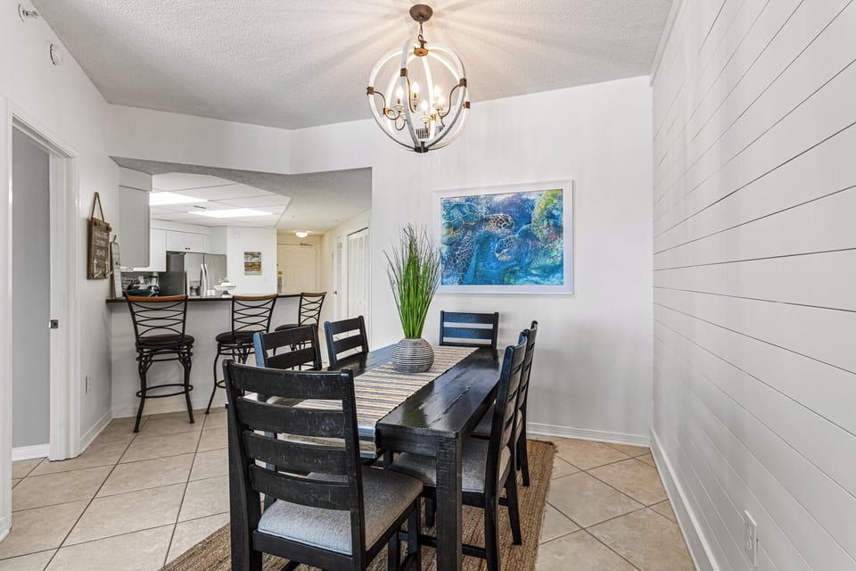 Dining Area off of Kitchen