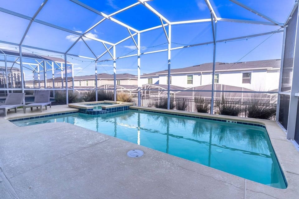Private pool and spa