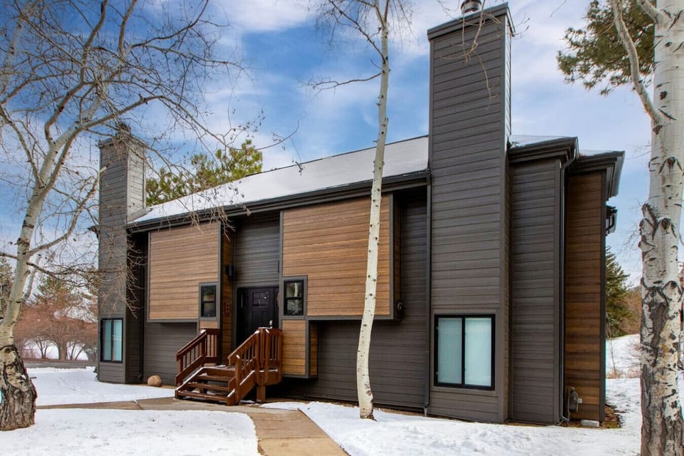 Hidden Creek 5A-2 Units combined into one large home, ready to host your Park City getaway