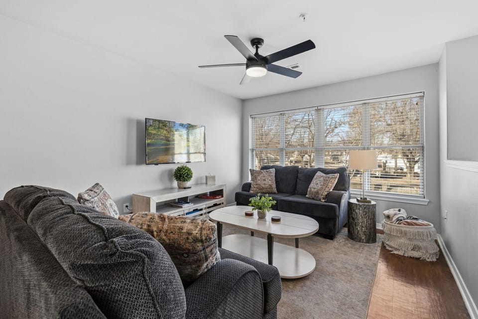 Discover comfort and convenience at our 3-bedroom, 2.5-bath, townhome nestled along the famous Razorback Greenway trail!