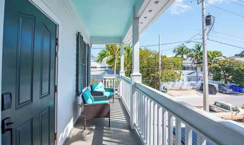 Private Porch with Seating 