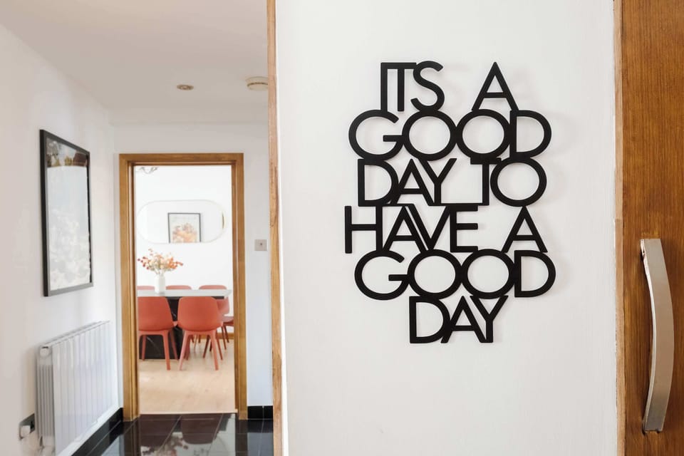 It is a large, brand new apartment, elegantly designed with a modern and stylish finish throughout.