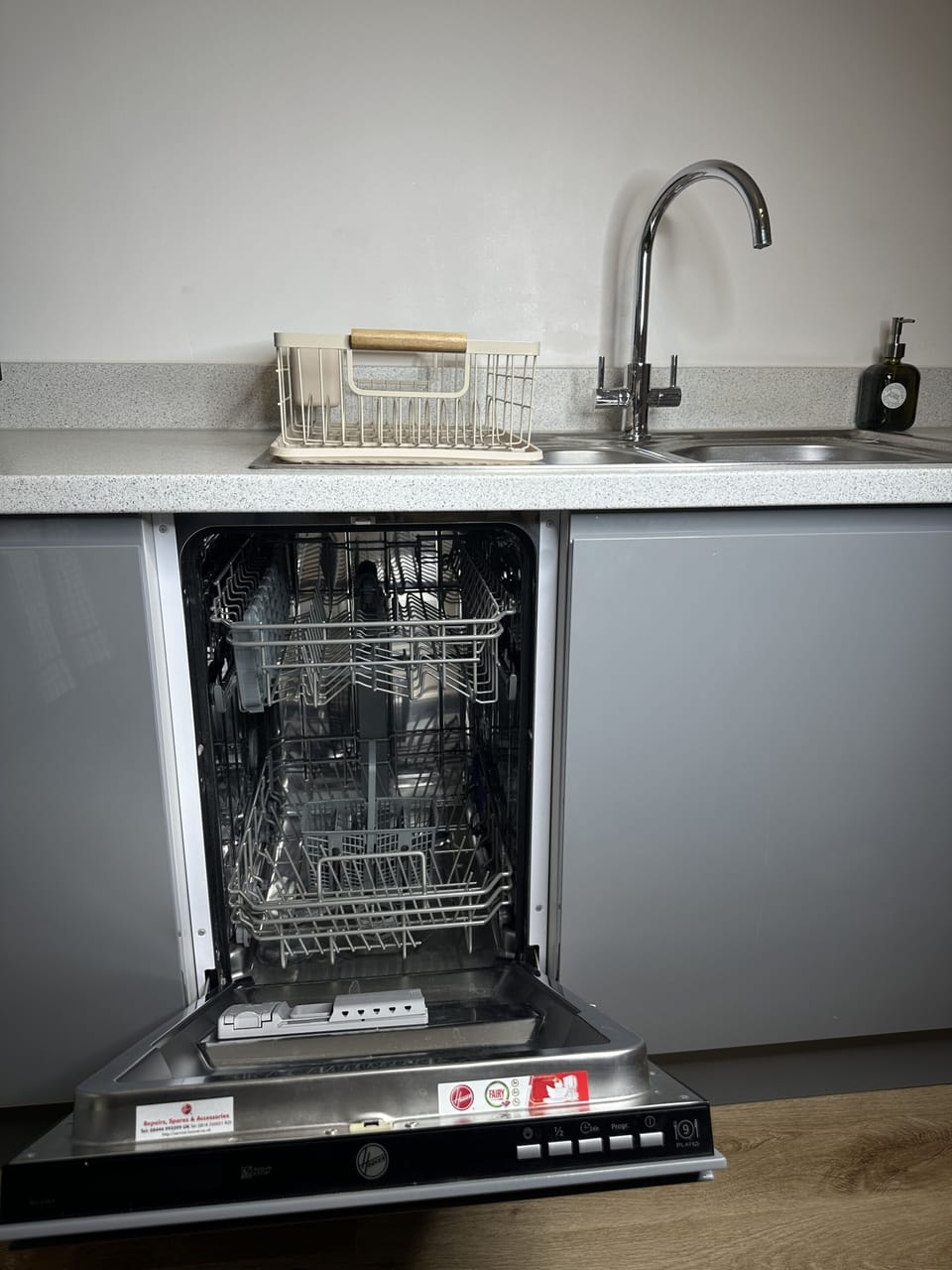 Dishwasher provided for guest use
