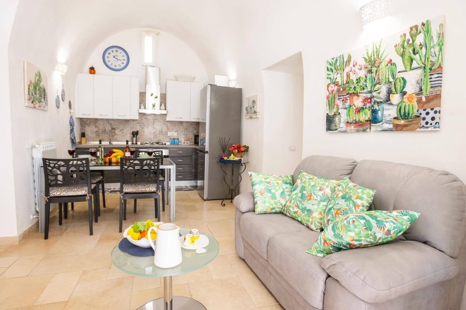 Villa Tiffany image