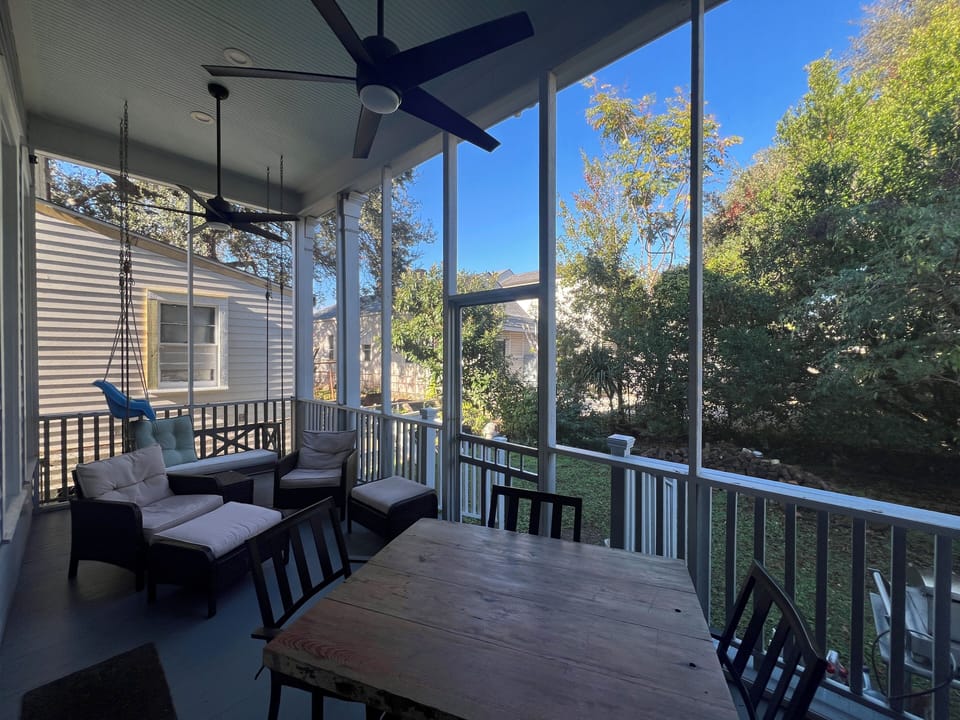 Outdoor dining