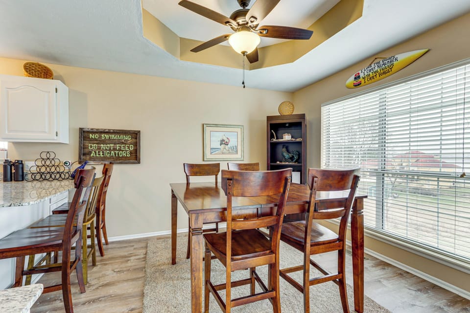 Dining Table | Dishware & Flatware | Main Floor