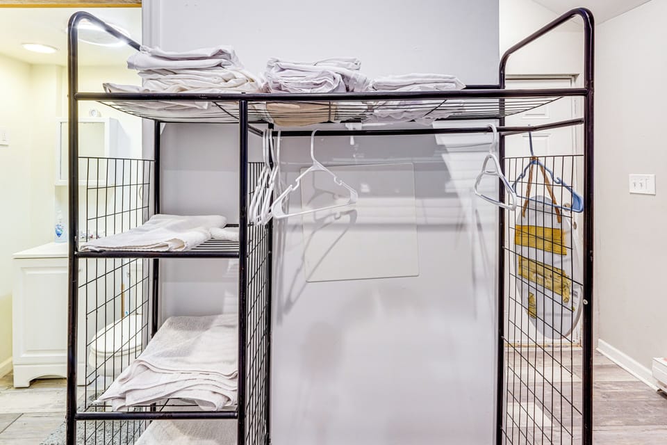 Extra Linens & Towels