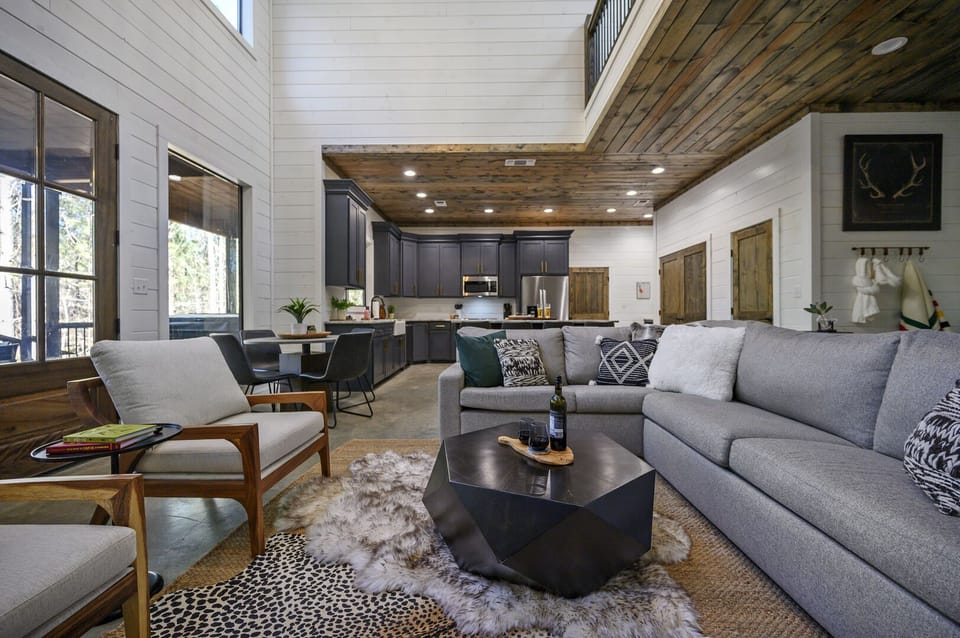1 Queen sleeper sofa