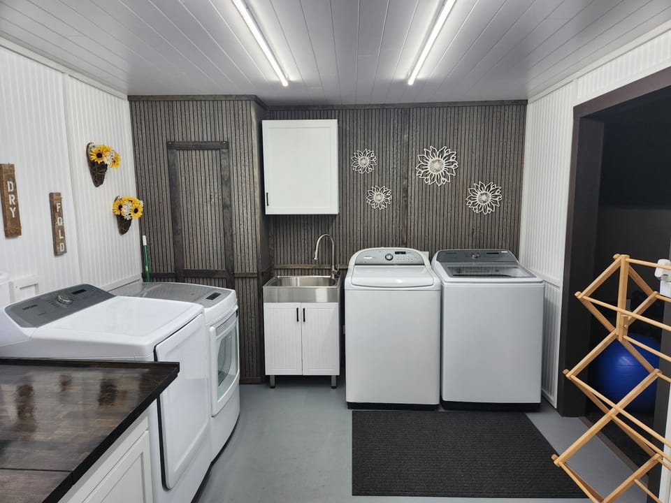 Laundry room, free for guests