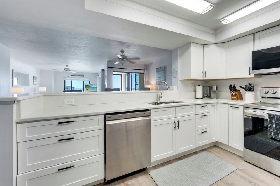 Spacious Kitchen is a pleasure to prepare meals in.