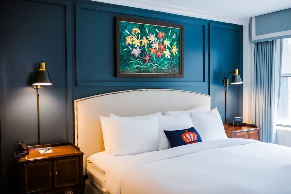 Unit with 1 King size bed