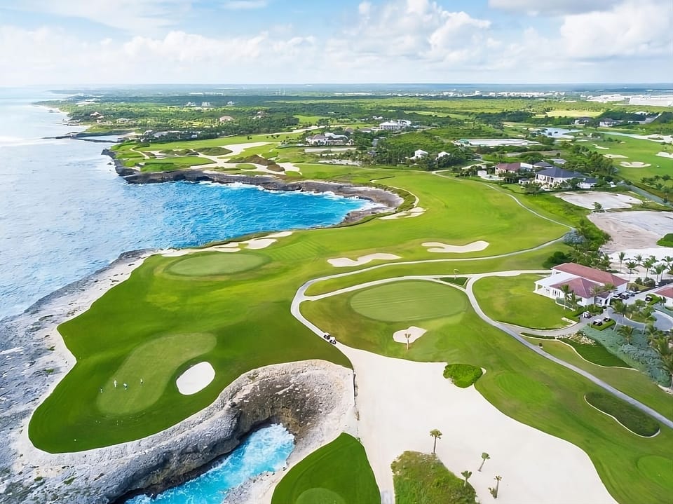 Explore dramatic coastline views beside world-class greens nearby.