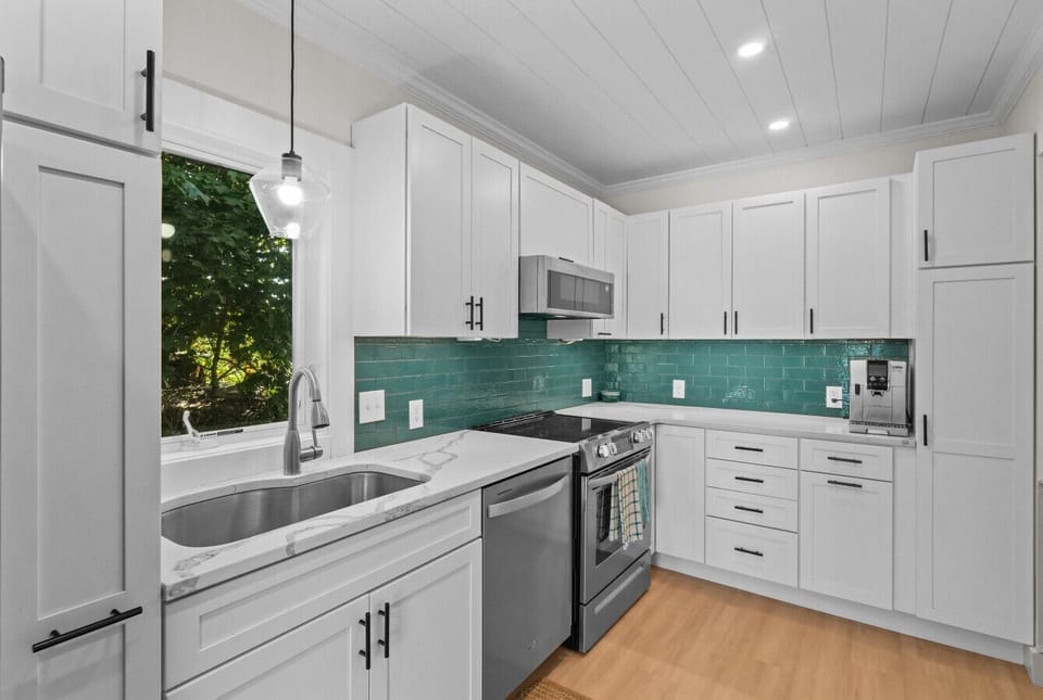 Visit local farms – sunflowers, pick-your-own, corn mazes – fun for the whole family.