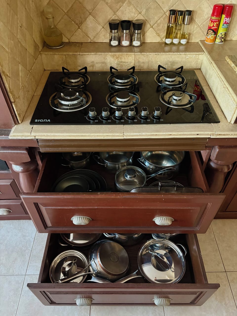 Private kitchen