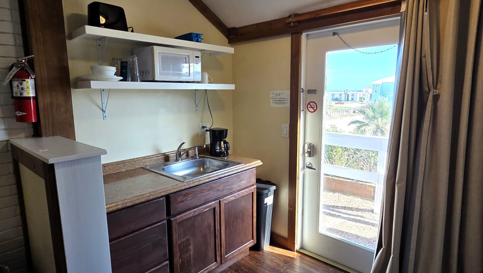 Enjoy your morning coffee while looking out over the ocean