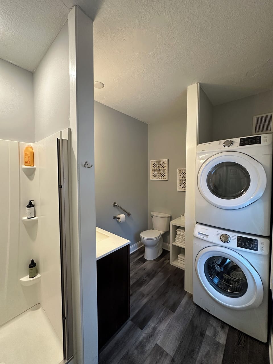 This bathroom is an on-suite to the master bedroom
