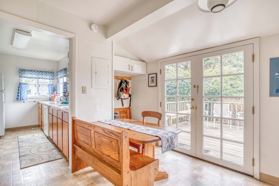 Prep/ laundry room