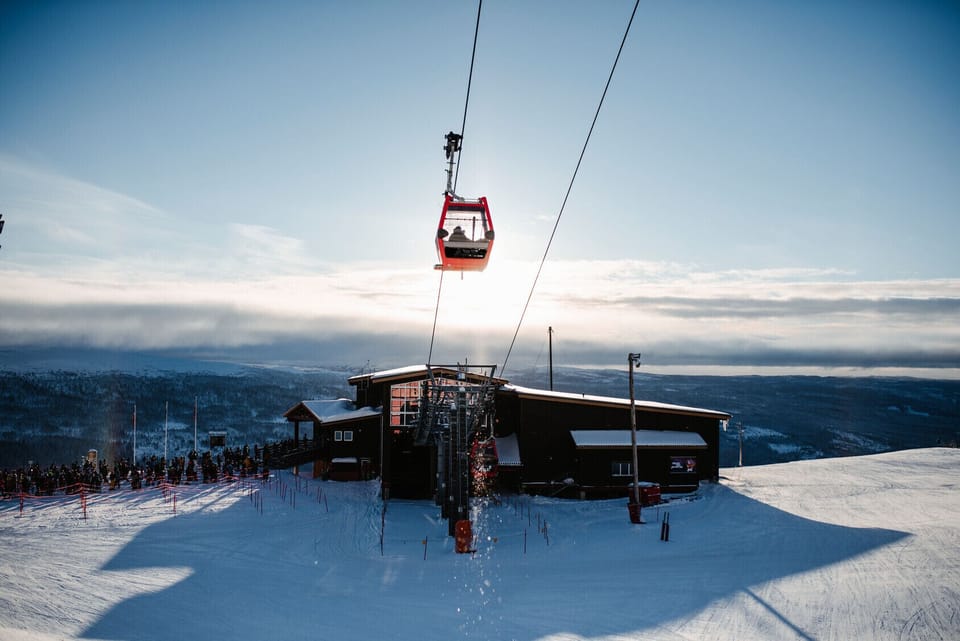 Snow and ski sports