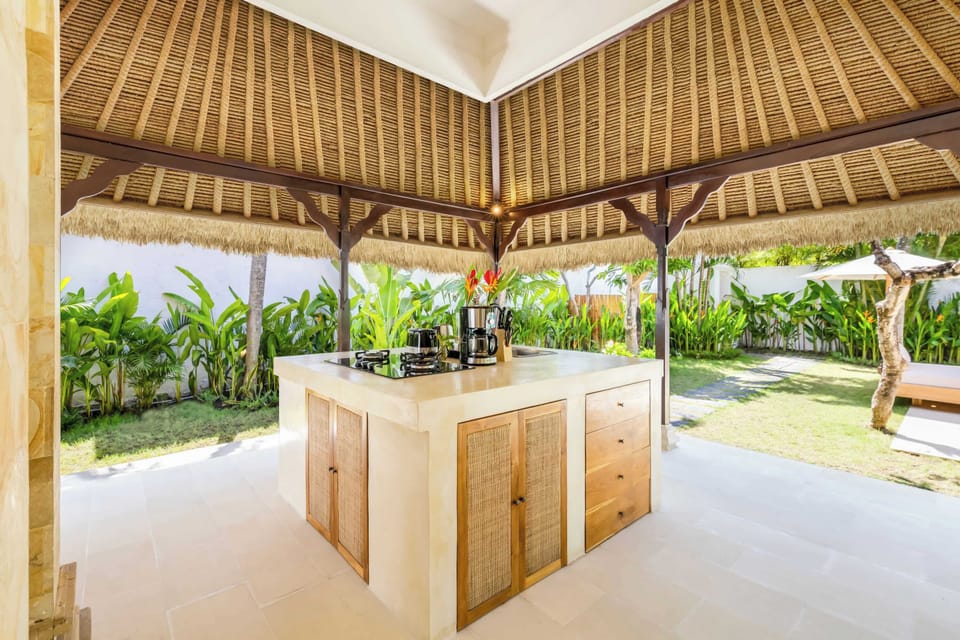 Kitchen island