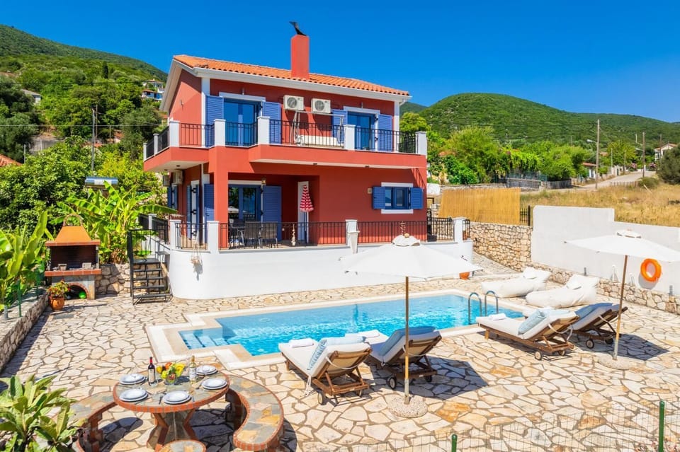 Beautiful villa with private pool and terrace