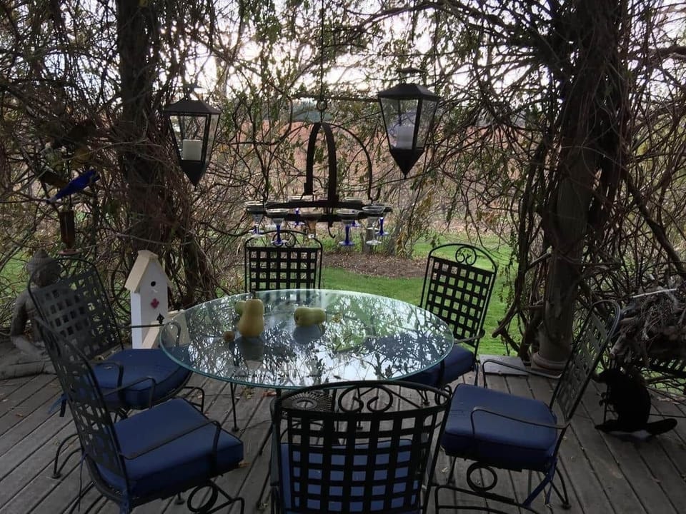 Lulus bed breakfast niagara on the lake pic 16