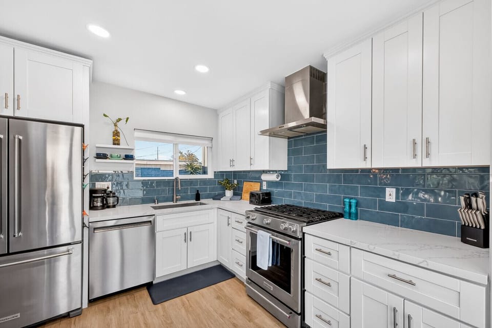 Fully equipped and spacious kitchen