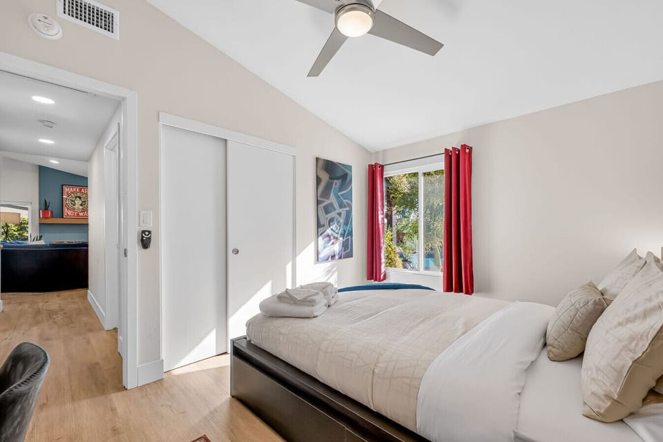 Bedroom 3: Naturally lit room featuring a comfortable Full bed