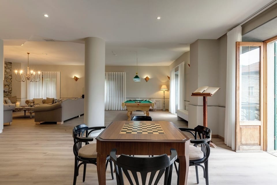 Game room