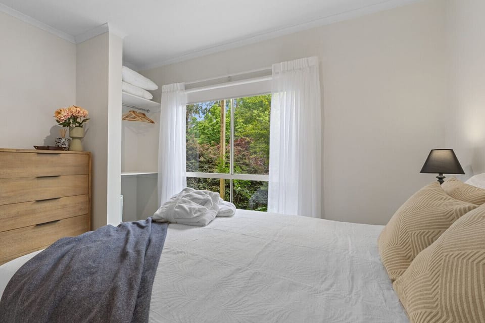 Clothing storage including hangars provided for guest convenience