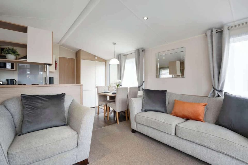  VIVI Short Stays - Holiday & Contractor Stays in the UK 