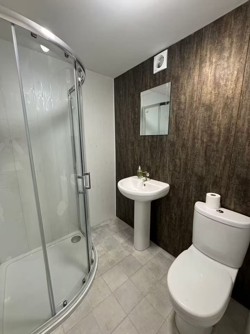 Ensuite
