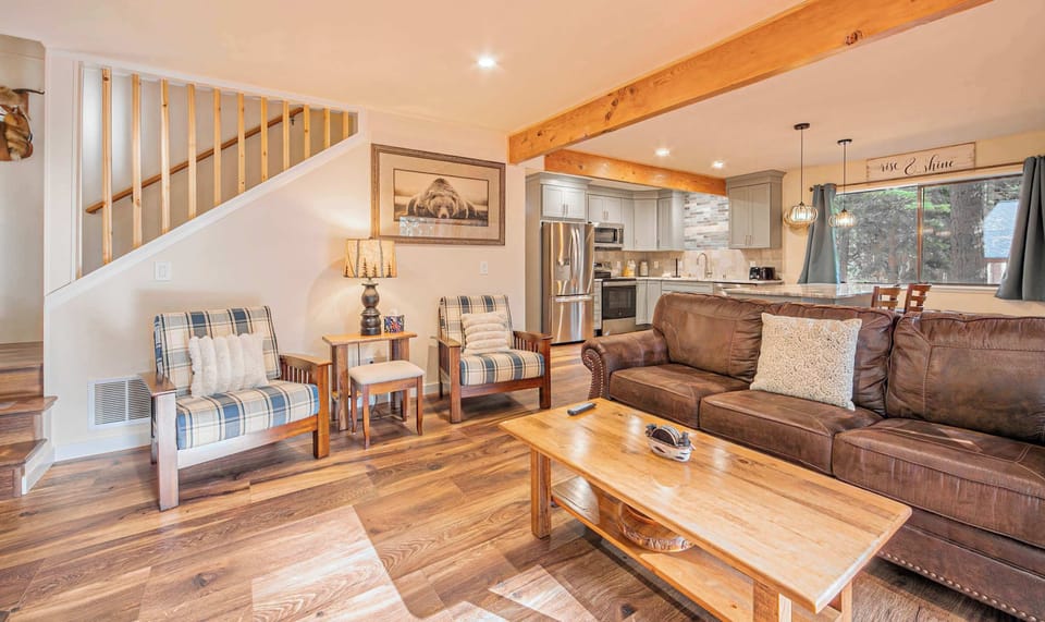 Living space with smart TV and easy access to the deck