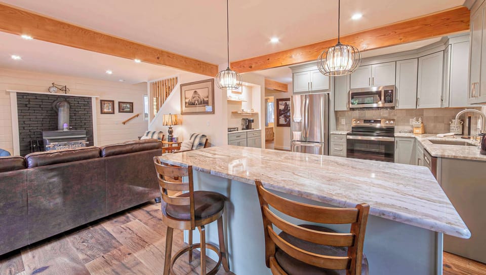 Casual dining for two at the kitchen island