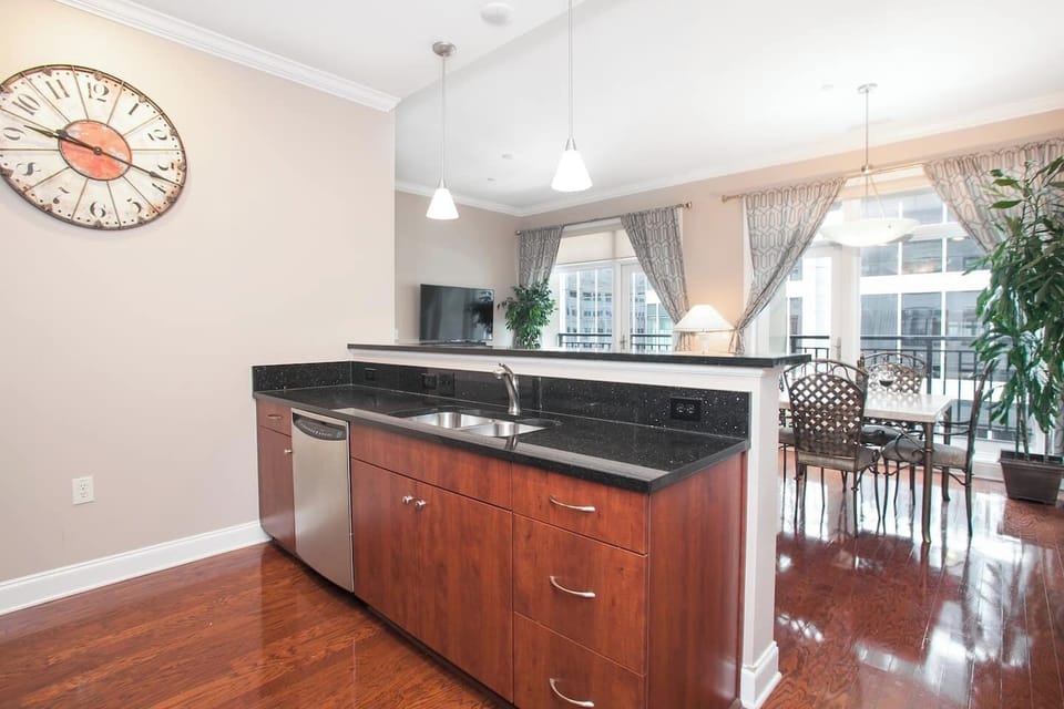 Kitchen has all the necessities to make your favorite meals!