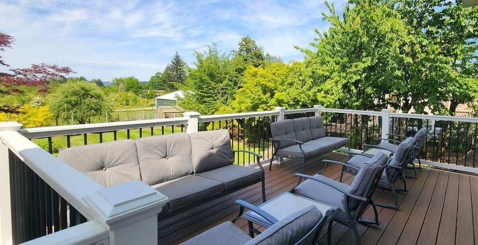Main Floor Deck