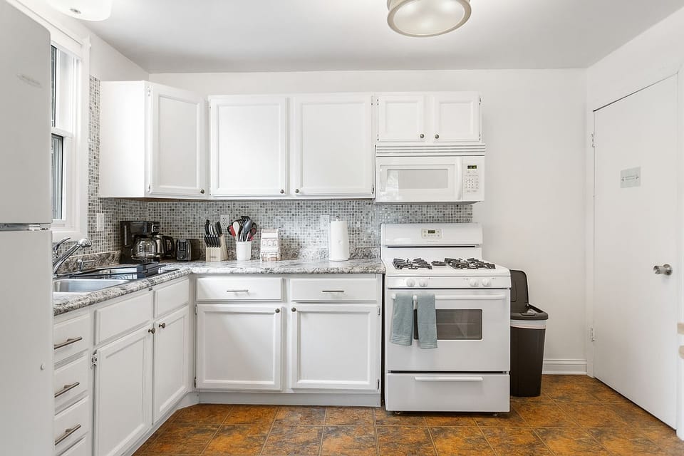 The "Darling Duplex" north unit has a fully stocked kitchen!
