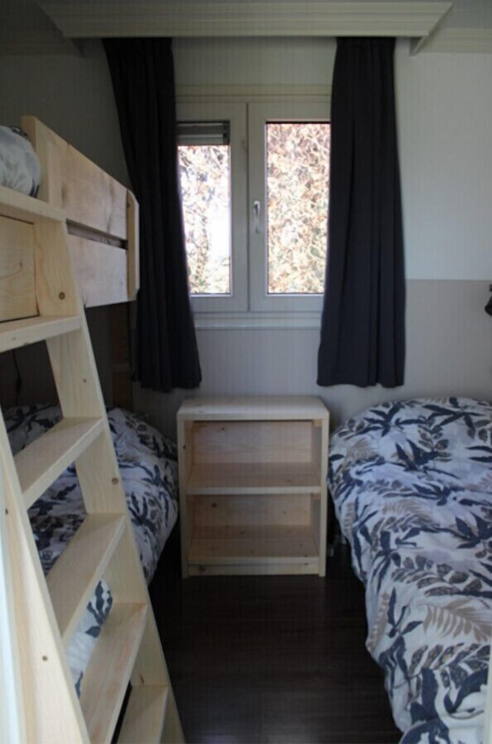 Vakantieverhuur Van Dijk - Chalet Alpaca - bedroom