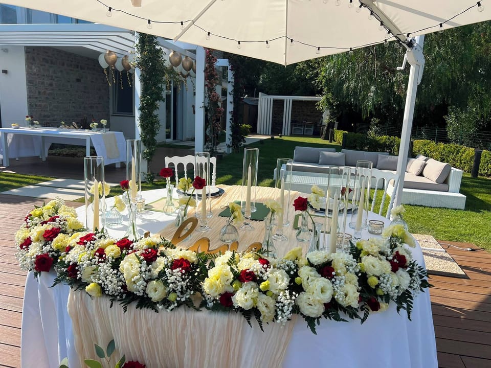 Outdoor banquet area
