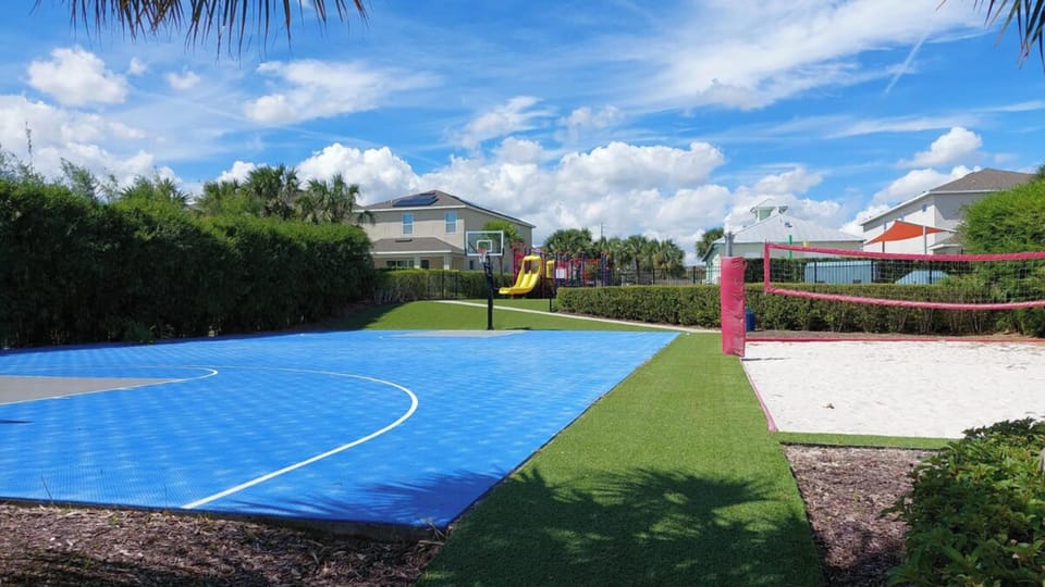 Sport court