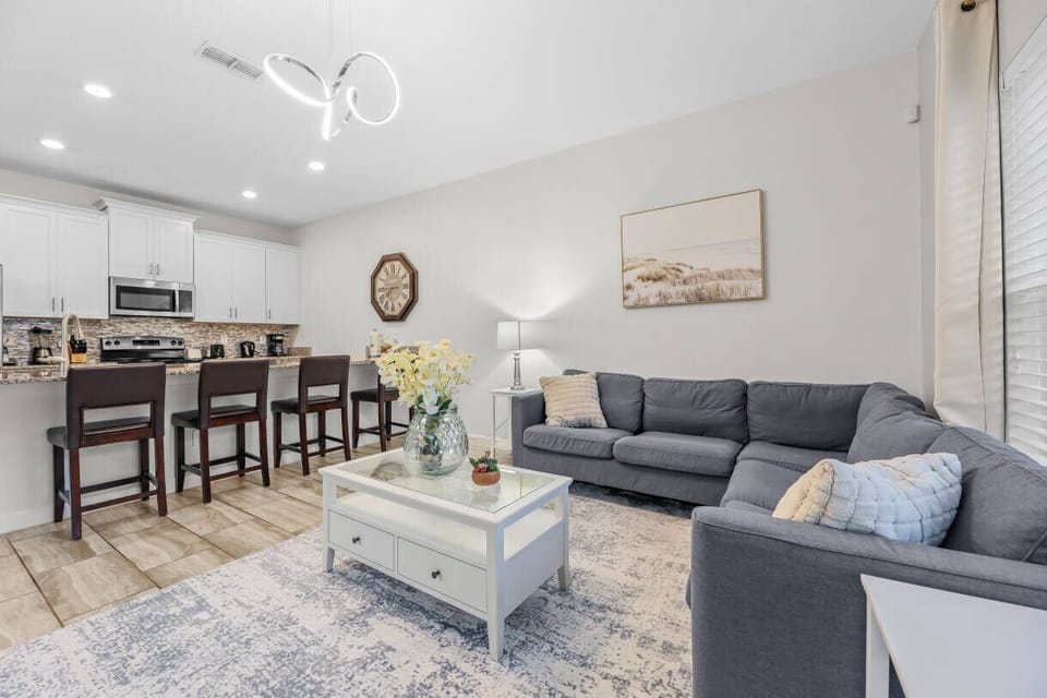 Communal lounge / TV room,Living Room